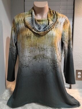One World Women’s 1X Sweater